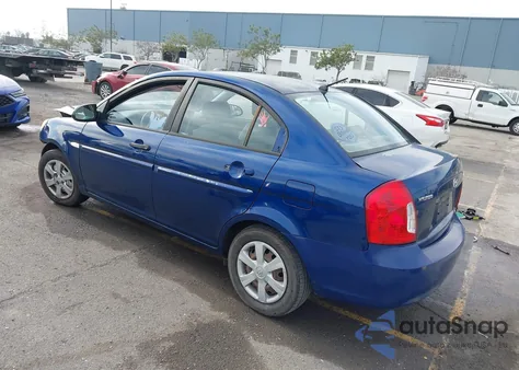 2007 Hyundai Accent Gls z USA, uszkodzony, nr VIN KMHCN46C97U086186